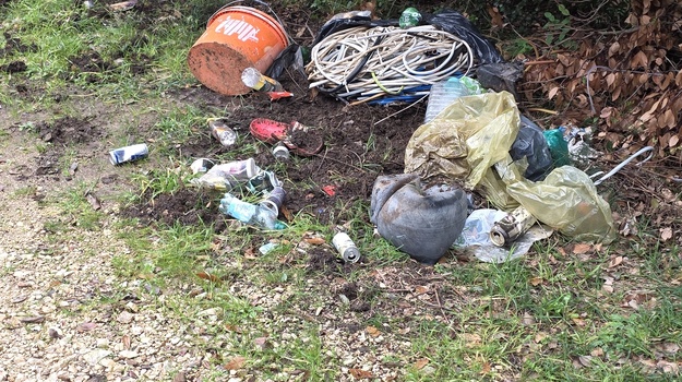 Odbačeni otpad na Punta Križi