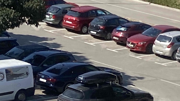 Hitna intervencija: Nepropisno parkiranje Pro Gym