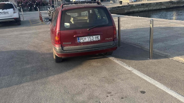 Parkiranje Nije Dopušteno