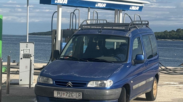 Zabranjeno Parkiranje Ovdje