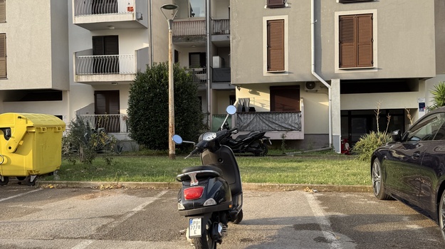 Vespa zauzima automobilsko mjesto