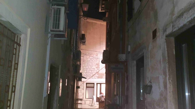 Ne radi rasvjeta kod Torkola