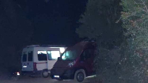 Noćno Ilegalno Kampiranje Nastavlja Se