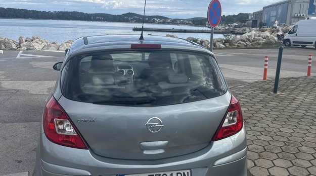 Zabranjeno parkiranje vozila