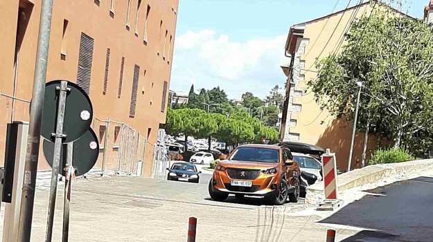 Nadzor parkiranja potpuno zakazao
