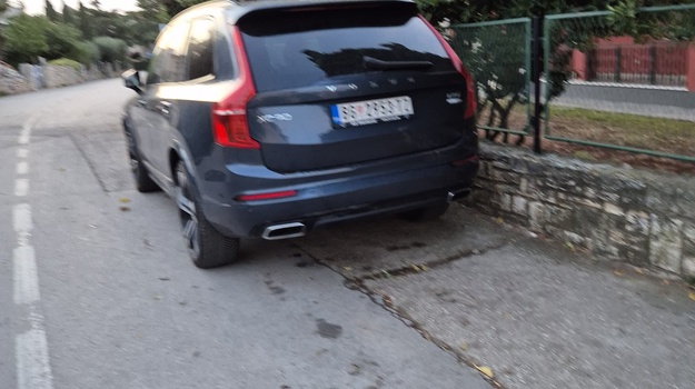 NEprimjereno parkiranje
