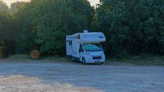 Kamperska okupljanja na parkiralištu Cuvi