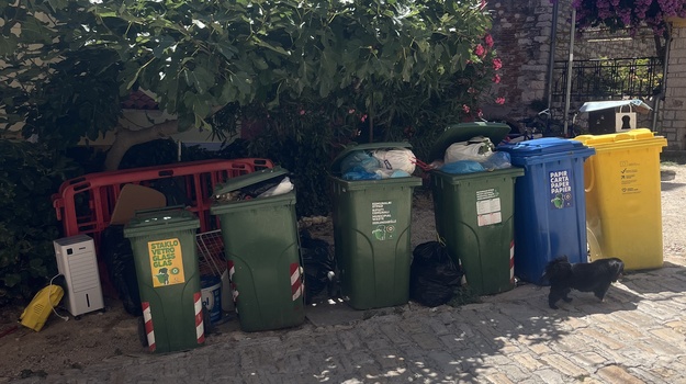 Pretrpane kante u starom gradu
