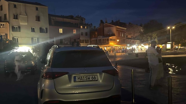 Parkiranje Nije Dopušteno