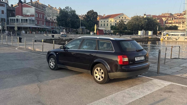 Parkiranje nije dozvoljeno