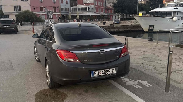 Parkiranje Nije Dopušteno