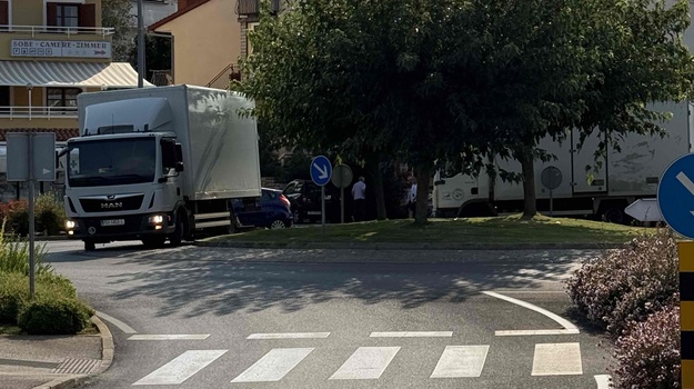 Ometanje prometa iskrcajem robe