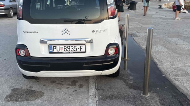 Parkiranje Zabranjeno, 50 Slobodnih Mjesta