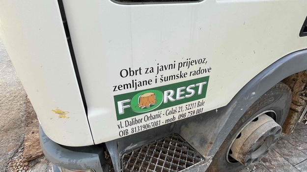 Gradilište ugrožava dječje igralište