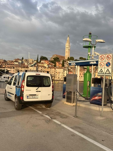 Ograničeno