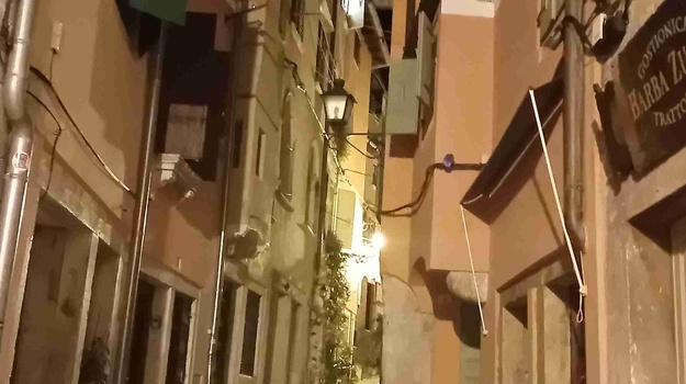 Neispravna svjetiljka kod Montealbana