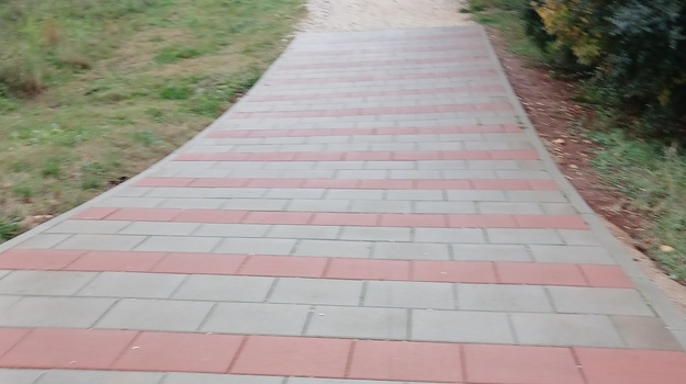 Popločena Staza još 150 metara