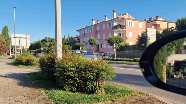 Nepregledan Izlaz na Ulici Istarska