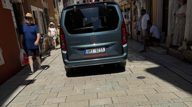 Kazna za automobil stranih oznaka