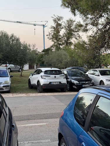 Parkiranje: