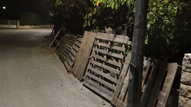 Opasna prepreka na javnoj cesti