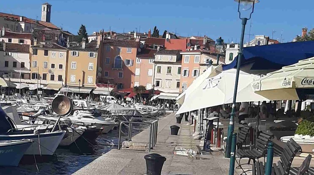 Pohlepni ugostitelji uz rivu