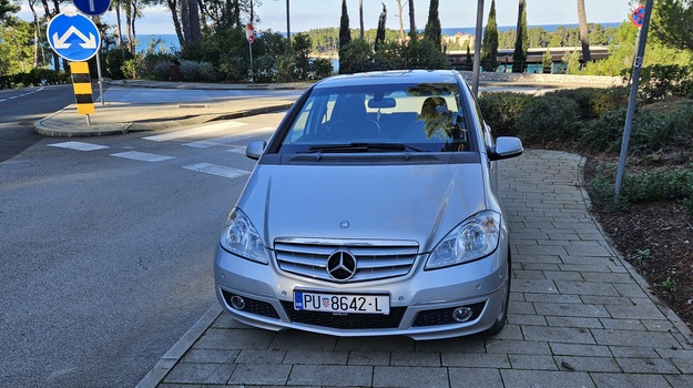 Nepropisno Parkiranje i Blokada Rampe